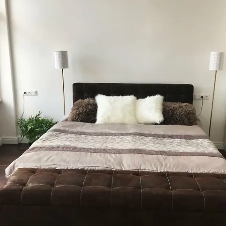 Luxury Two Bedroom With Two Bathrooms In Karlin By Easybnb